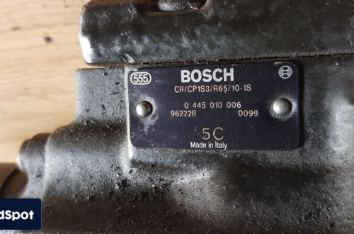 ALFA  2.4 JTD POMPA WTRYSKOWA 044010006