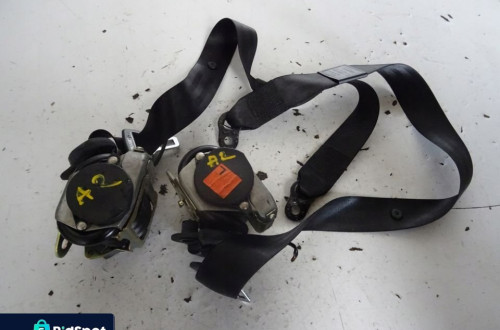 PAS PRAWY PRZÓD AUDI A2