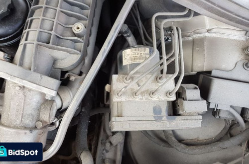 MERCEDES W 203 SPORT COUPE POMPA ABS A0034319412