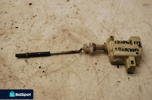 SIŁOWNIK KLAPKI PALIWA 3B0959782 1J0810773B LEON I VW GOLF IV AUDI VW PASSAT B5 3B0959782A 1T0810773 3B0810773B 1J0810773