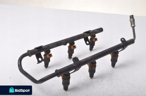 CHRYSLER VOYAGER III 3.8 LISTWA WTRYSKOWA 4612402