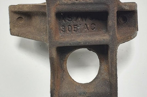 ŁAPA PODPORA PÓŁOSI FORD MONDEO MK3 XS7W3K305AC