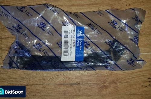 HYUNDAI SANTA FE II ŚLIZG MOCOWANIE ZDERZAKA PRAWY PRZÓD 865562B000