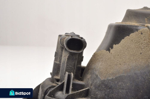 MASERATI GHIBLI III KLAPKA WLEWU PALIWA