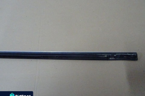 LISTWA ZGARNIAJĄCA LEWY PRZÓD VW PASSAT B5 LIFT KOMBI NR80