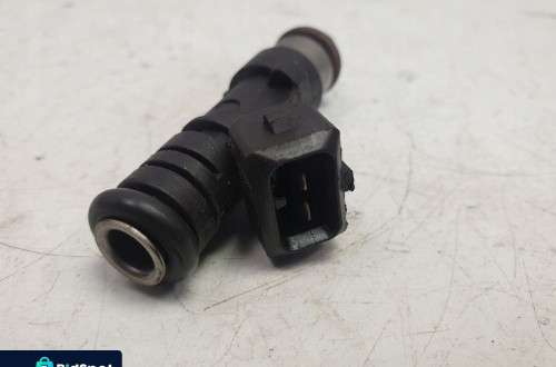 Ford Focus MK3 III 1.6 16V WTRYSKIWACZ 0280158207