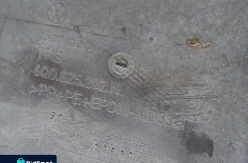 OSŁONA PODŁOGA POD SILNIK PRAWA VW POLO IV 9N 6Q0825202N NR114