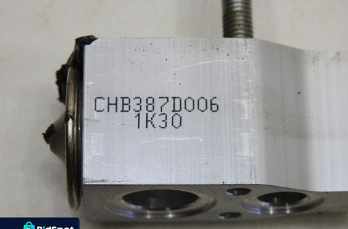 ZAWÓR ROZPRĘŻNY KLIMATYZACJI UPLANDER 3.9 V6