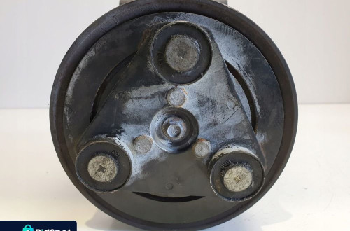 Ford Fiesta MK6 VI 2.0 16V SPRĘŻARKA KLIMATYZACJI