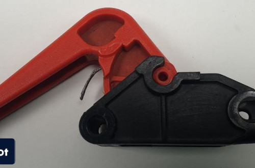 RĄCZKA OTWIERANIA MASKI PEUGEOT 1007