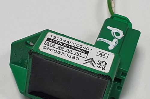 SENSOR UDERZENIOWY CITROEN C5 III X7 9666370880