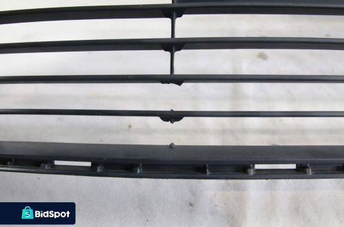 Kratka Atrapa dolna w Zderzak przod Toyota Corolla XII 12 e21 sedan 2018-