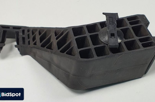 MOCOWANIE SKRZYNKI BEZPIECZNIKÓW FORD MONDEO MK3