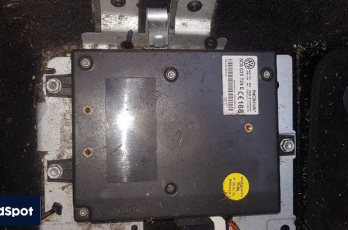 MODUŁ TELEFONU  VW PASSAT B6  3C0 035 729 E