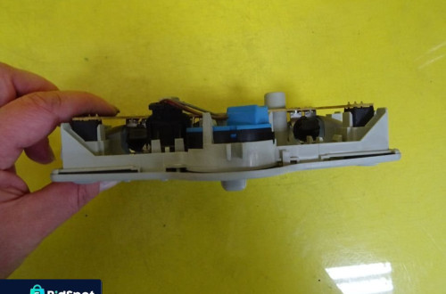 LAMPKA OŚWIETLENIE PODSUFITKI SEAT LEON I 98-04 5D HB NR21