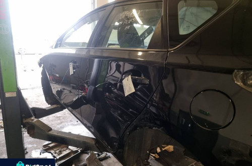 DRZWI LEWE TYŁ TOYOTA AURIS II LIFT 209