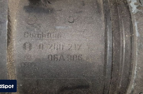 PRZEPŁYWOMIERZ POWIETRZA VW SEAT AUDI 1.9 TDI  0 280 217 121