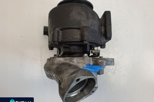 BMW E90 E91 2.0 D TURBOSPRĘŻARKA turbo 49S35-05671