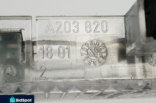 LAMPKA OŚWIETLENIE WNĘTRZA MERCEDES GL X164