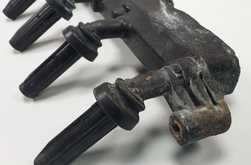 CEWKA ZAPŁONOWA PEUGEOT 1007 1.4 8V 9654814480