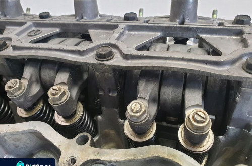 Honda Civic VIII 1.8 GŁOWICA CYLINDRÓW HU-RNA-2