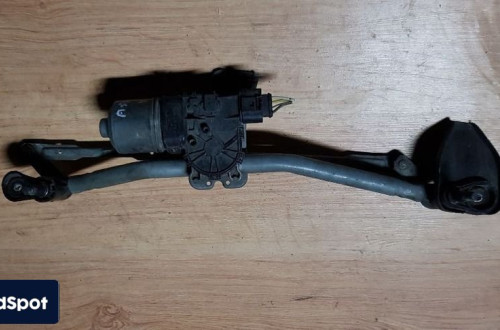 OPEL ASTRA H MECHANIZM WYCIERACZEK PRZÓD