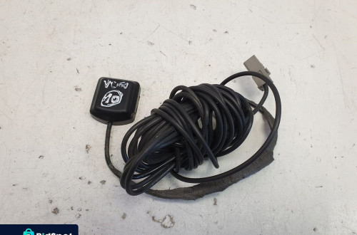 Toyota Corolla Verso II ANTENA GPS 08663-00811