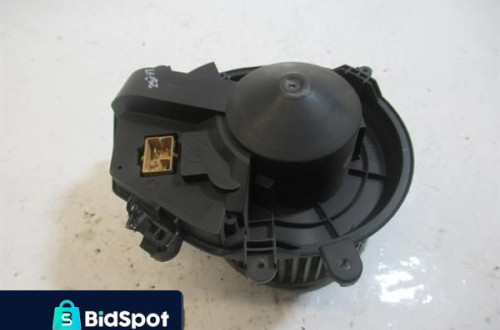 WENTYLATOR NAWIEWU VOLKSWAGEN PASSAT B5