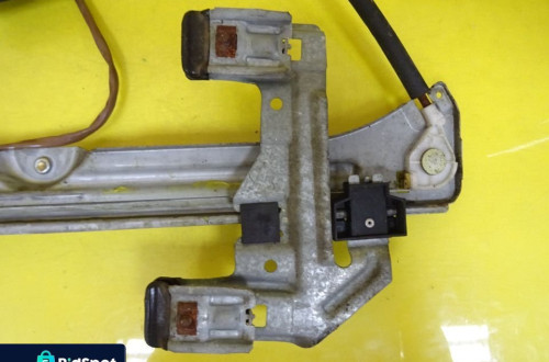 PODNOŚNIK SZYB PRAWY PRZÓD CHRYSLER PT CRUISER MECHANIZM ELEKTRYCZNY NR512