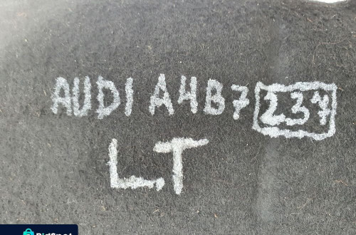 Audi A4 B7 sedan TYLNE LEWE NADKOLE Lewy tył
