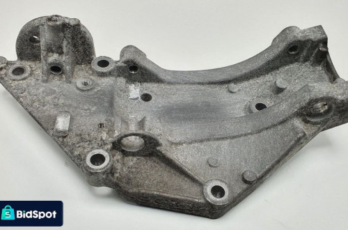 ŁAPA PODSTAWA ALTERNATORA VOLVO C70 II 9682367380