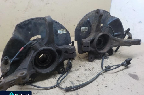 HYUNDAI IX35 1.7 CRDI ZWROTNCA LEWY LUB PRAWY PRZÓD