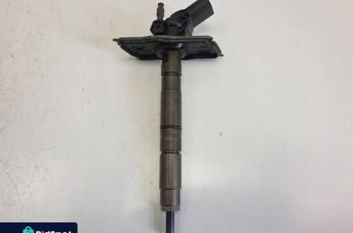 Audi A6 C6 2.7 TDI WTRYSKIWACZ wtrysk 0445116023