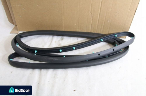 Uszczelka drzwi przod prawy Ford Mondeo V 5 mk5 2014-2022