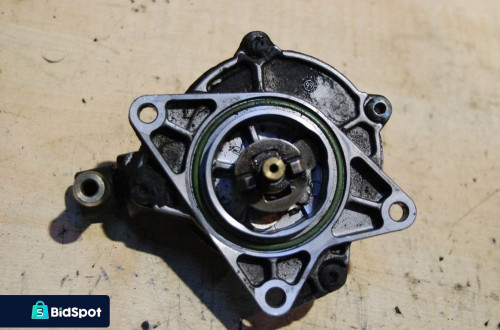 VACUM POMPA 059145100B 2.5 TDI AUDI A6 C5 A4 B6