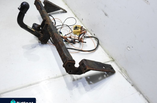 HAK HOLOWNICZY CITROEN C4