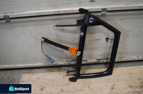 MECHANIZM SZYBY PRAWY TYŁ AUDI A4 B6 B7 8E0839462A/ B/ C