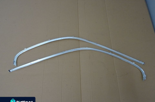 LISTWA SZYBY TYŁ PRAWA LUB LEWA BMW E39 NR49