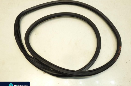 USZCZELKA DRZWI PRAWY PRZÓD SAAB 9-3 II LIFT