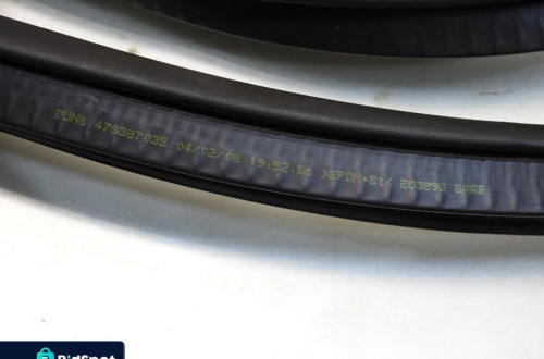 USZCZELKA DRZWI PRAWY PRZÓD SAAB 9-3 II LIFT