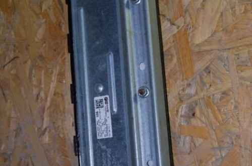 PODUSZKA KOLANOWA 5K2880841C VW GOLF VI AIR BAG