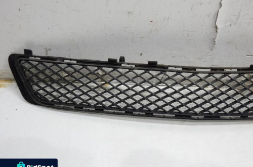 KRATKA ZDERZAKA PRZÓD MERCEDES W212 A2128850523