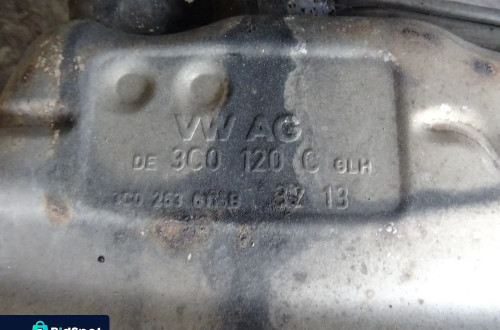 VW CC LIFT 11-16 1.4 TSI TŁUMIK WYDECH ŚRODKOWY KOŃCOWY