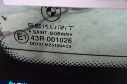 SZYBA KLAPY TYŁ TYLNA BMW E46 KOMBI NR46