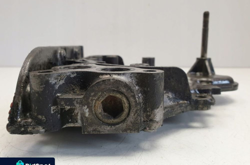 Opel Monterey 3.2 V6 POMPA OLEJU olejowa 6VD1