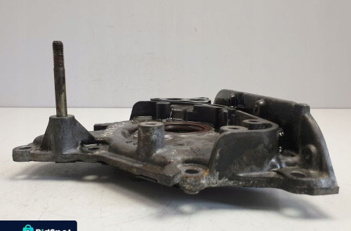 Opel Monterey 3.2 V6 POMPA OLEJU olejowa 6VD1