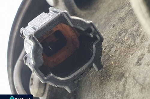 Nissan Almera N16 2.2 DCI SPRĘŻARKA KLIMATYZACJI