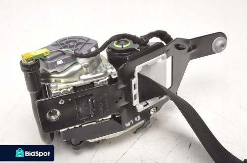 MERCEDES W212 PAS BEZPIECZEŃSTWA PRAWY PRZÓD