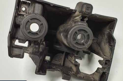ŚLIZG ZDERZAKA PRAWY TYŁ CITROEN C5 X7 9681048380