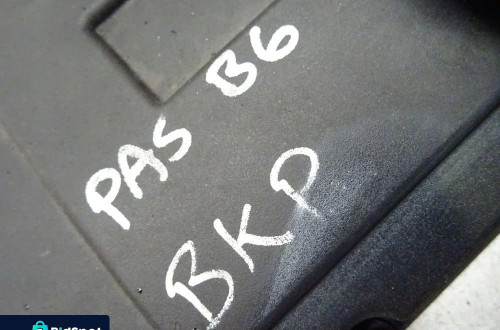 VW PASSAT B6 2.0TDI BKP POKRYWA ZAWORÓW 03G103475
